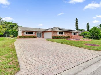 680 NW 100th Ln