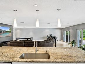 680 NW 100th Ln, Coral Springs FL 33071