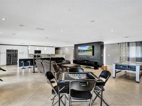 680 NW 100th Ln, Coral Springs FL 33071
