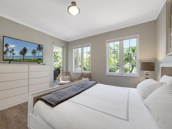19126 Fisher Island Dr 19126, Miami Beach FL 33109