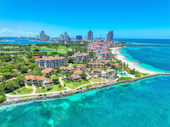19126 Fisher Island Dr 19126, Miami Beach FL 33109