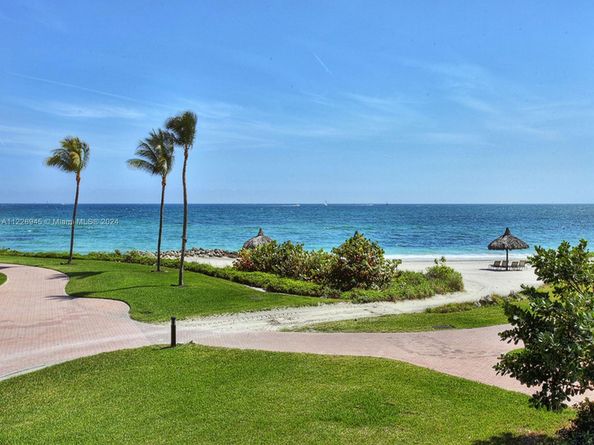 19126 Fisher Island Dr 19126, Miami Beach FL 33109