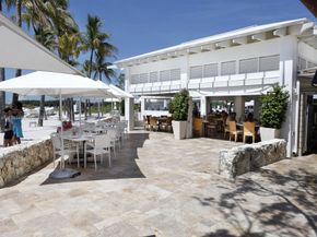 19126 Fisher Island Dr 19126, Miami Beach FL 33109