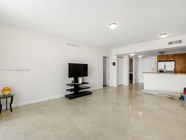 1755 E Hallandale Beach Blvd 1604E, Hallandale Beach FL 33009
