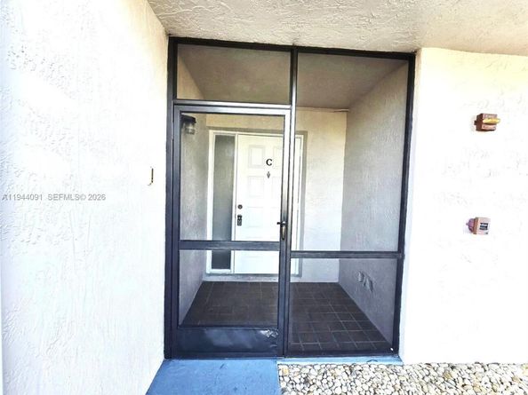 1044 S Independence Dr 1044C, Homestead FL 33034