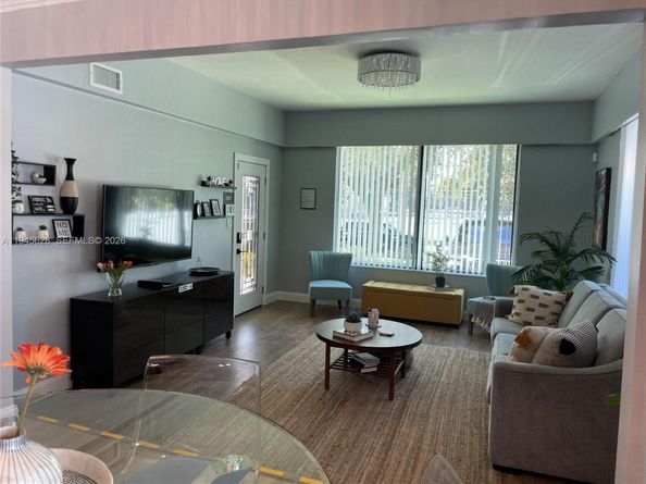 1551 Madison St, Hollywood FL 33020