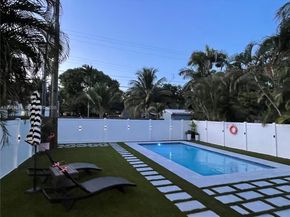 1551 Madison St, Hollywood FL 33020