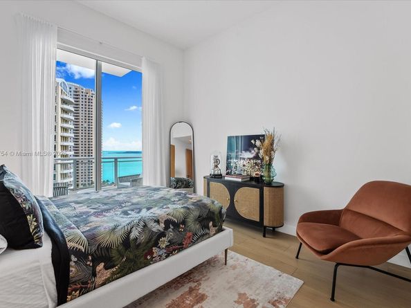 900 Brickell Key Blvd 1604, Miami FL 33131