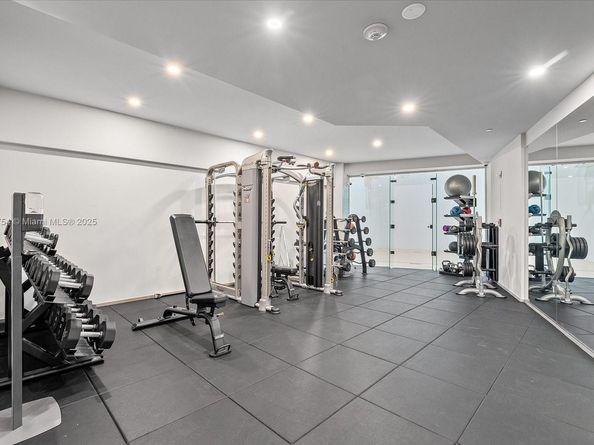 900 Brickell Key Blvd 1604, Miami FL 33131