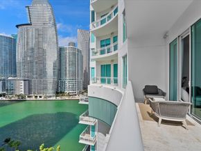 900 Brickell Key Blvd 1604, Miami FL 33131