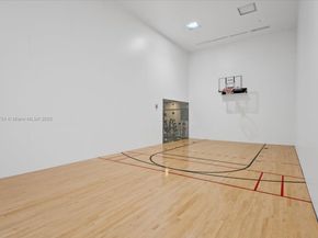 900 Brickell Key Blvd 1604, Miami FL 33131