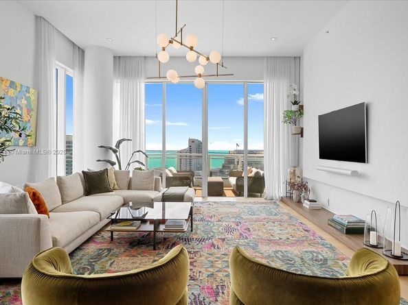 900 Brickell Key Blvd 1604, Miami FL 33131
