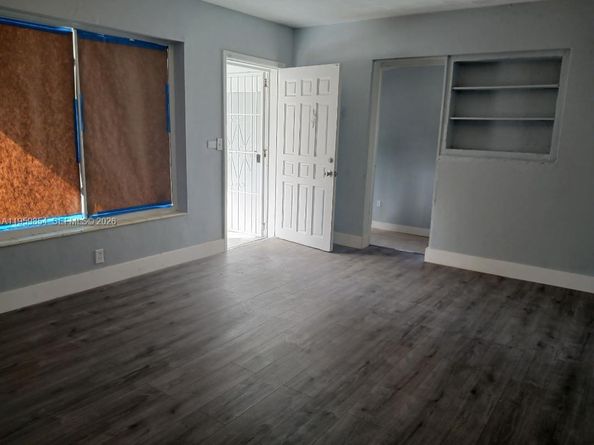 1535 NW 85th St, Miami FL 33147