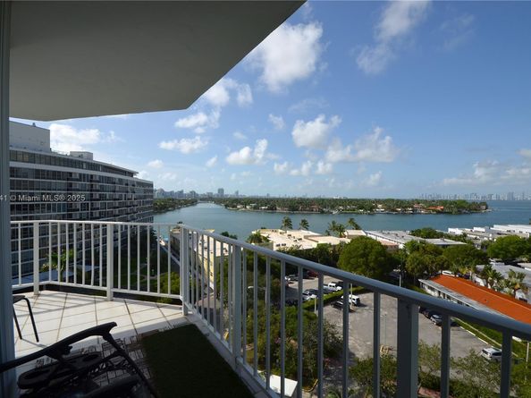 6900 Bay Dr 9D, Miami Beach FL 33141