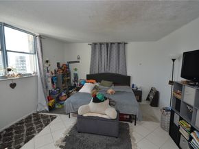 6900 Bay Dr 9D, Miami Beach FL 33141