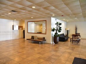 6900 Bay Dr 9D, Miami Beach FL 33141