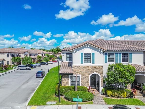 15097 SW 115th St, Miami FL 33196