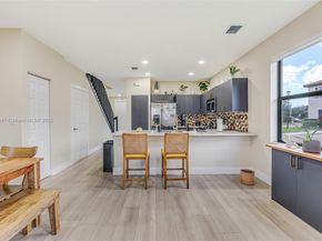 15097 SW 115th St, Miami FL 33196