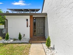 1720 SW 86th Ave, Miramar FL 33025