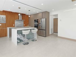 1620 Mckinley St, Hollywood FL 33020