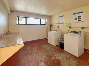 650 NE 149th St 407A, Miami FL 33161