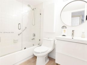 2941 N Nob Hill Rd 208, Sunrise FL 33322