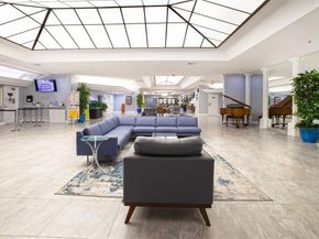 2941 N Nob Hill Rd 208, Sunrise FL 33322