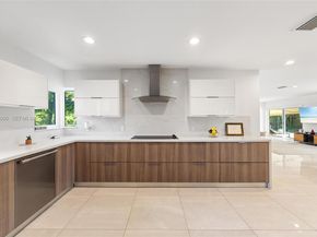 1014 Jefferson St, Hollywood FL 33019