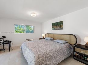 1014 Jefferson St, Hollywood FL 33019