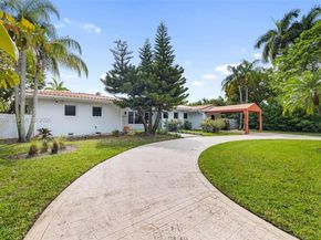 1014 Jefferson St, Hollywood FL 33019