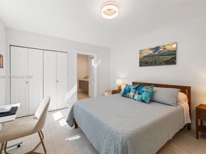 1014 Jefferson St, Hollywood FL 33019