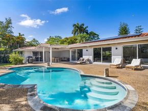 1014 Jefferson St, Hollywood FL 33019