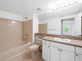 6722 W Sample Rd 6722, Coral Springs FL 33067