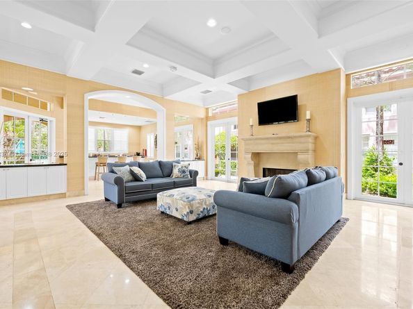 6722 W Sample Rd 6722, Coral Springs FL 33067