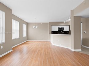 6722 W Sample Rd 6722, Coral Springs FL 33067