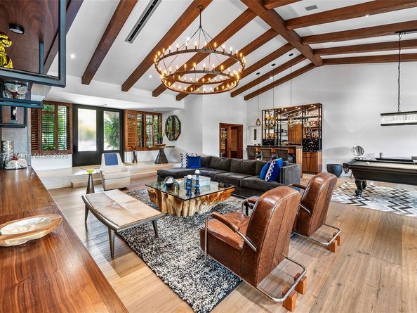 3444 NE 167th St, North Miami Beach FL 33160