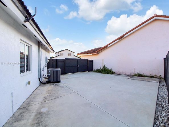 15251 SW 56th Terrace, Kendall FL 33193