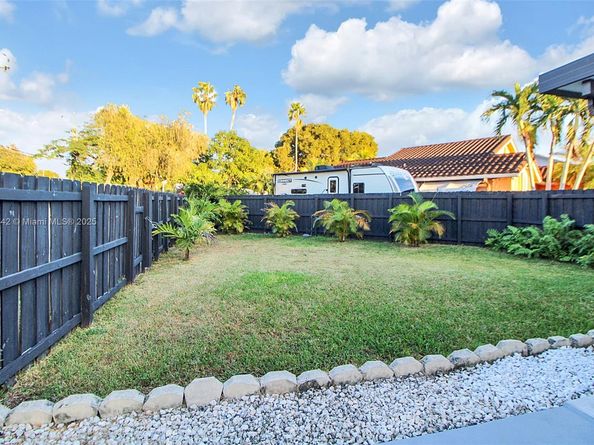 15251 SW 56th Terrace, Kendall FL 33193