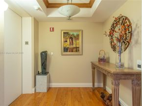 21050 Point Pl 2203, Aventura FL 33180