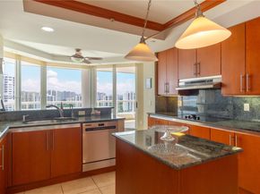 21050 Point Pl 2203, Aventura FL 33180