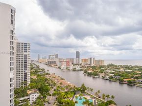 21050 Point Pl 2203, Aventura FL 33180