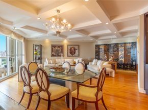 21050 Point Pl 2203, Aventura FL 33180