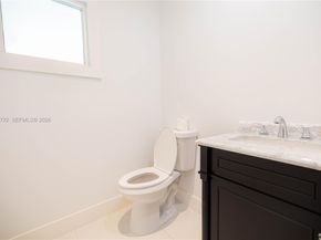 510 NW 207th Ave, Pembroke Pines FL 33029