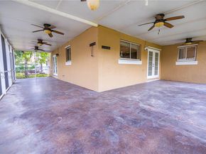 510 NW 207th Ave, Pembroke Pines FL 33029