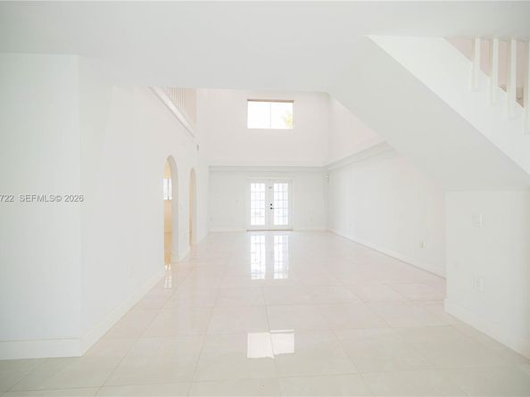 510 NW 207th Ave, Pembroke Pines FL 33029