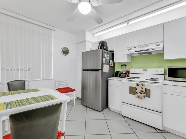10382 NW 24th Pl 104, Sunrise FL 33322