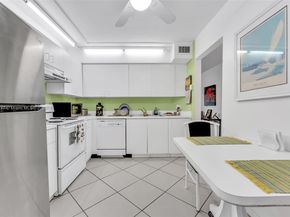 10382 NW 24th Pl 104, Sunrise FL 33322