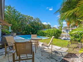 3035 Hayes St, Hollywood FL 33021