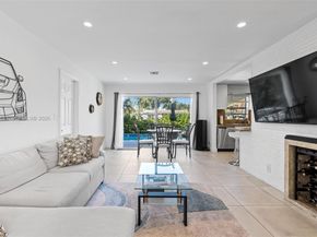 3035 Hayes St, Hollywood FL 33021