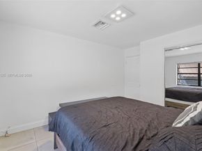 3035 Hayes St, Hollywood FL 33021